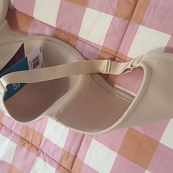Vanity Fair Women's Cream Bra 44DD - Picture 6 of 11
